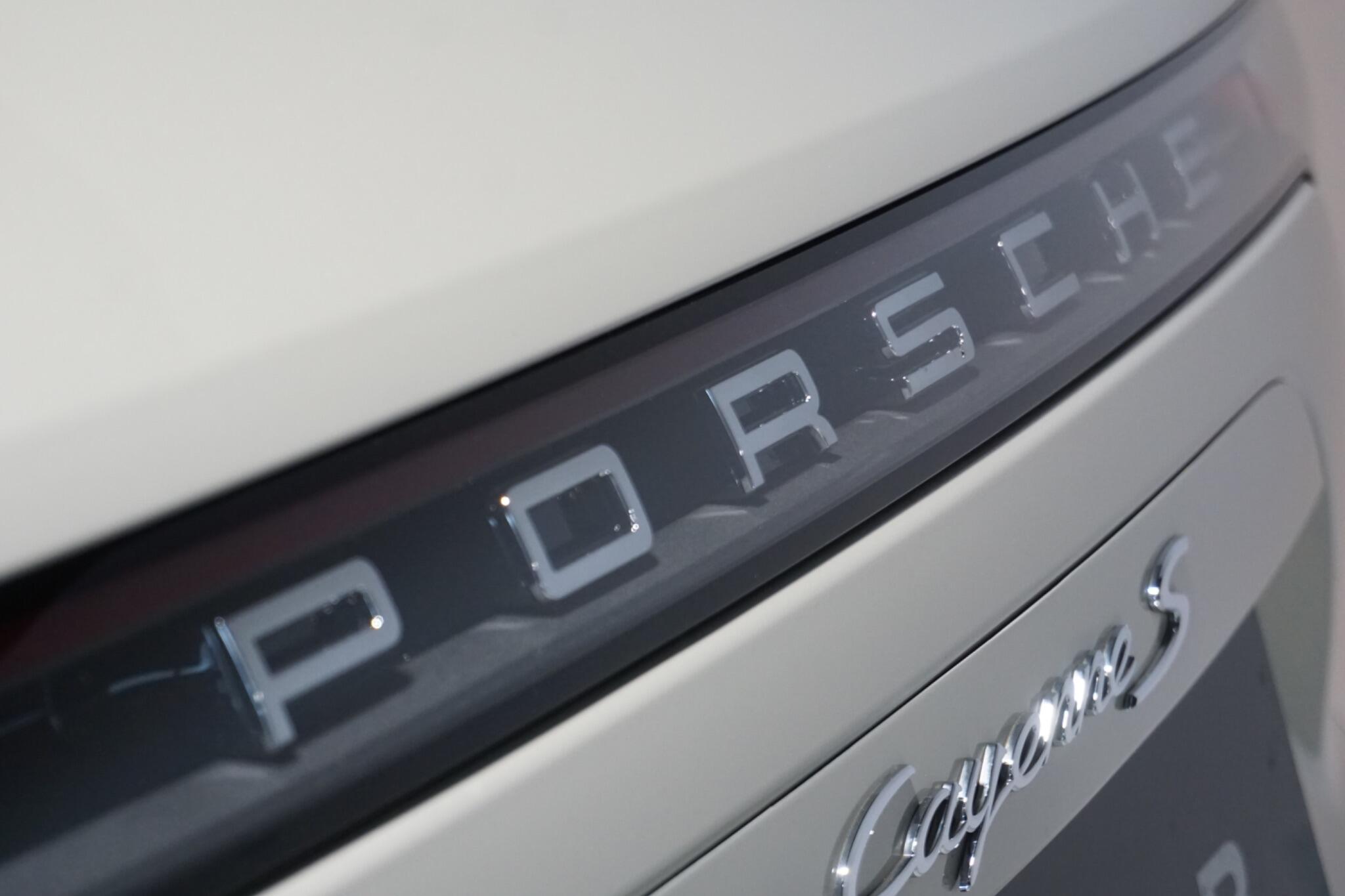 Porsche Cayenne 2.9T V6 GPF S SUV 5dr Petrol TiptronicS 4WD Euro 6 (s/s) (440 ps)